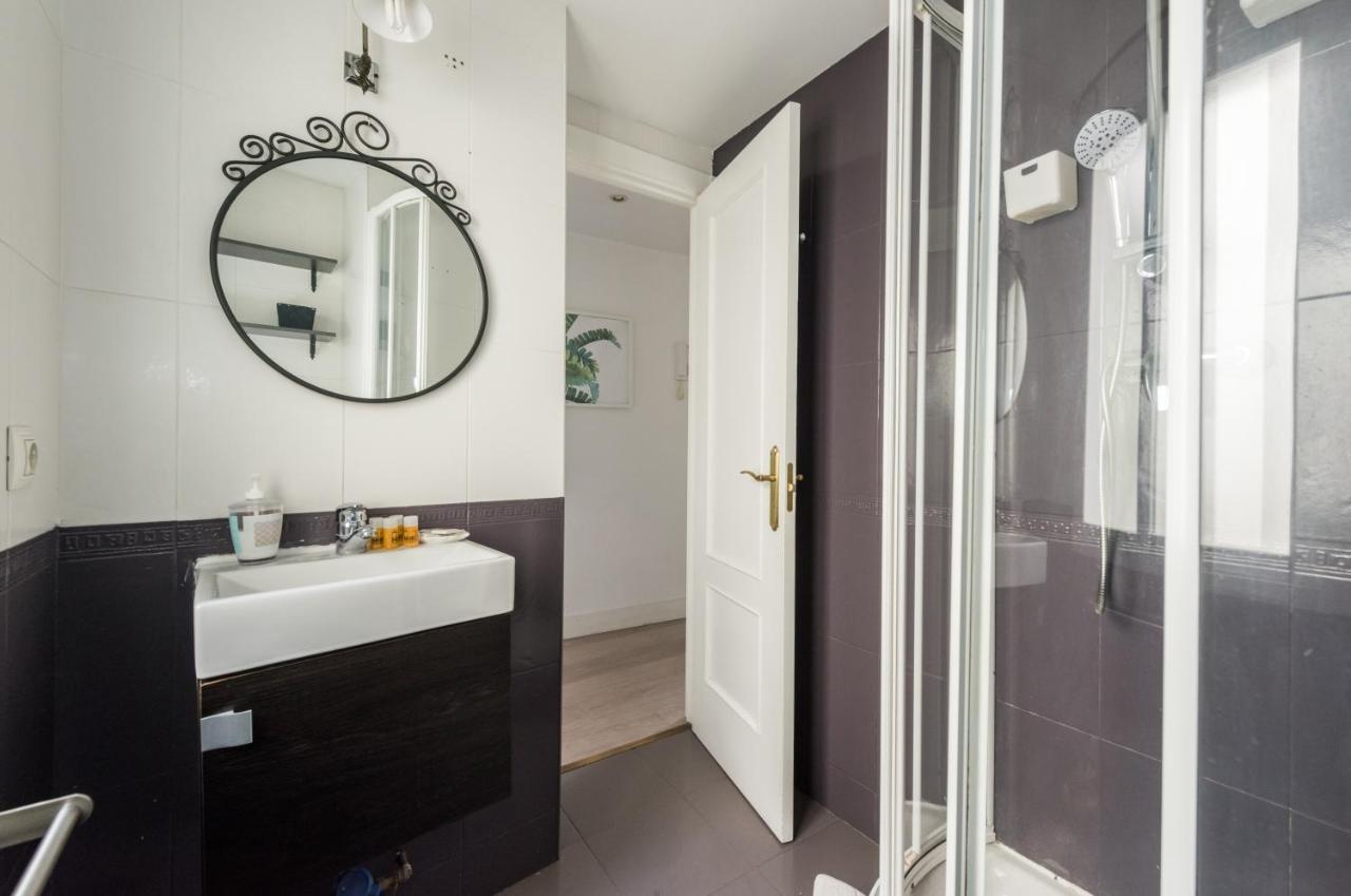 Ferienwohnung Almaden, La Travesia Del Paseo Del Prado - Retiro Madrid Exterior foto